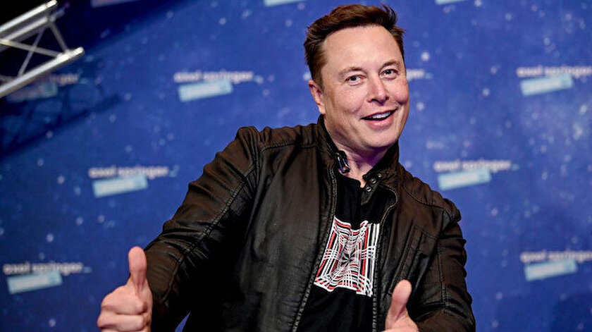 Elon Musk after hair transplant